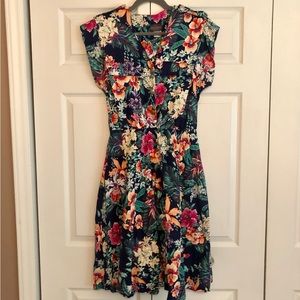 Vintage 80s-90s Tina Barrie Floral Cotton Dress, Size 12